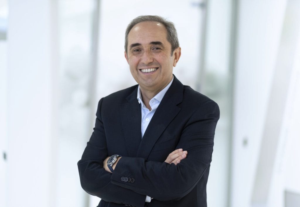 Mikel Pérez, Irizar.
